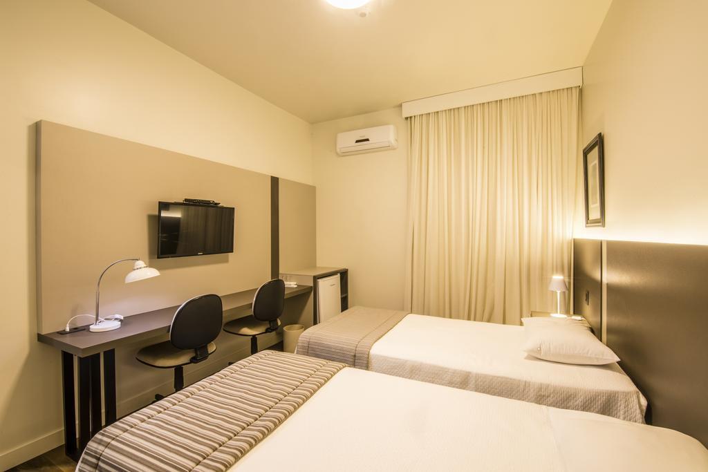 JR Hotel Marília Exterior foto