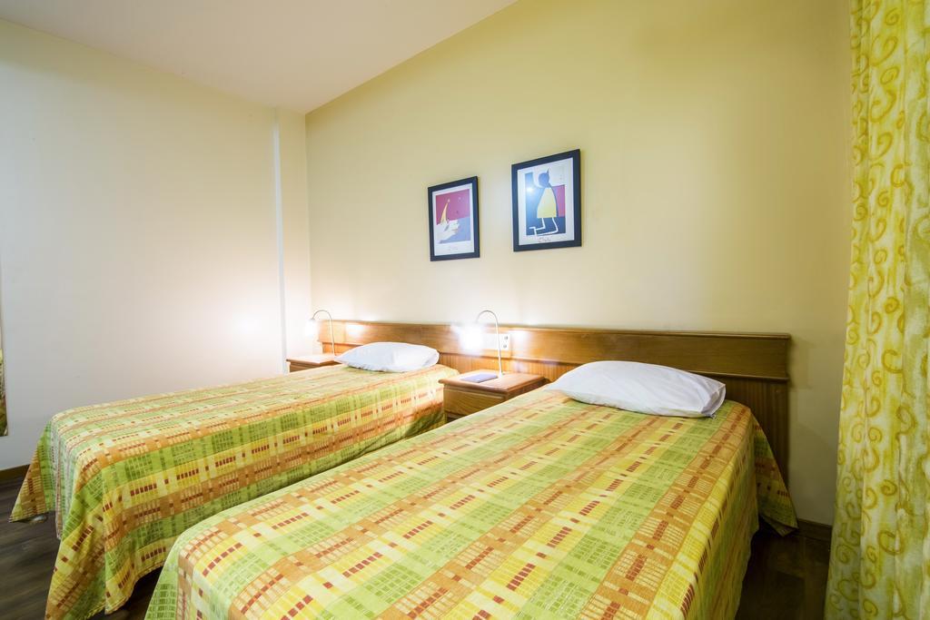 JR Hotel Marília Cameră foto